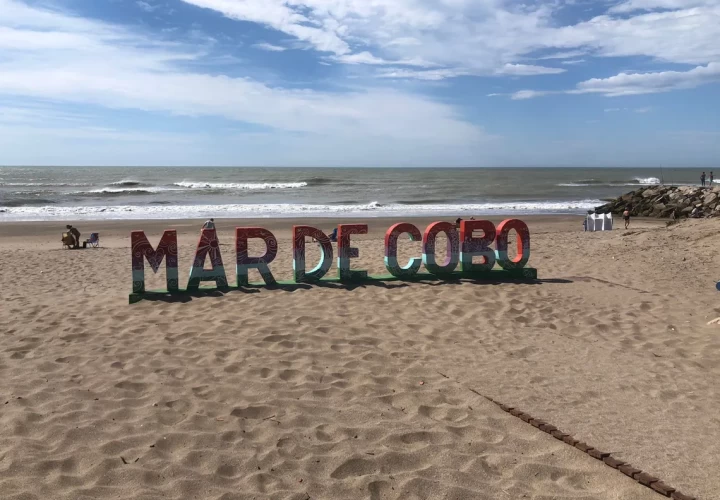 Mar de Cobo y otras 5 playas poco conocidas de la costa argentina