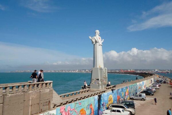 Vista panorámica de la Escollera Sur del Puerto de Mar del Plata donde se encuentra la reserva de lobos marinos